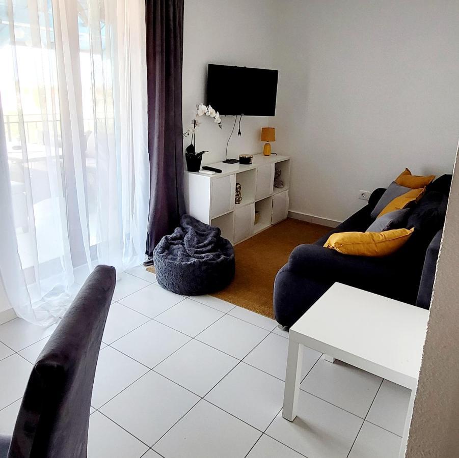 Apartman Rocky Petrovija Εξωτερικό φωτογραφία